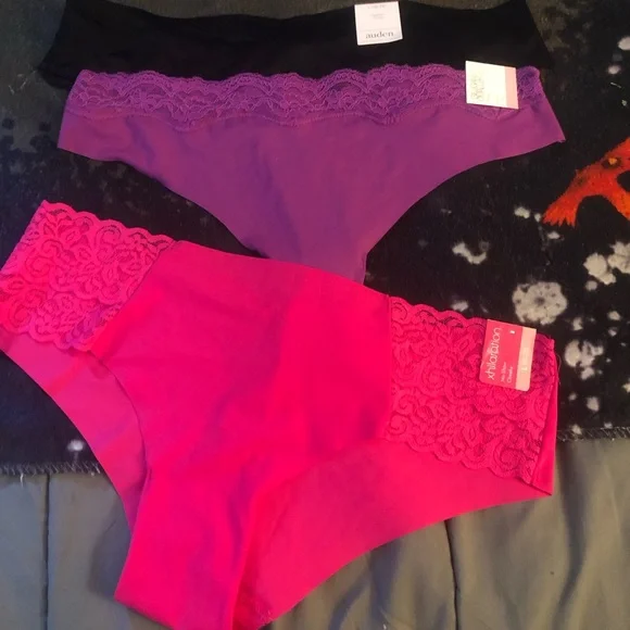 Lace Trim Women's Panties - Black, Purple, Pink - Picture 2 of 2
